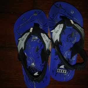 Reefs Infant/Toddler sz 5/6 Shark & Whales Sandals